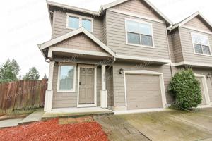 featured image of 18180 Se Bush Ter