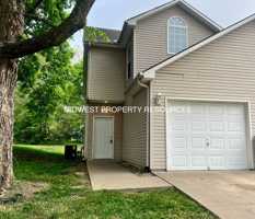 featured image of 1013 Renee Lynde Dr Apt A #Apt A