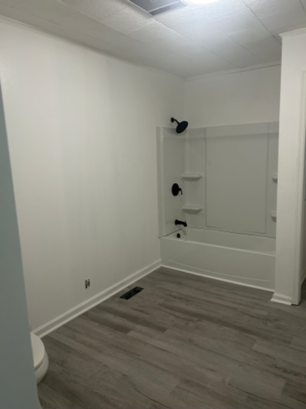 221 Wilkins Ave - Photo 3 of 8