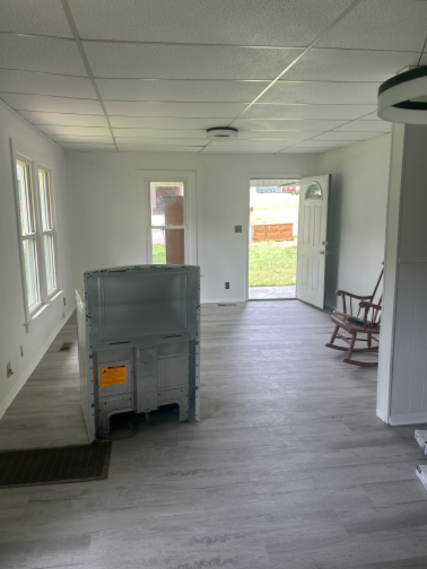 221 Wilkins Ave - Photo 5 of 8