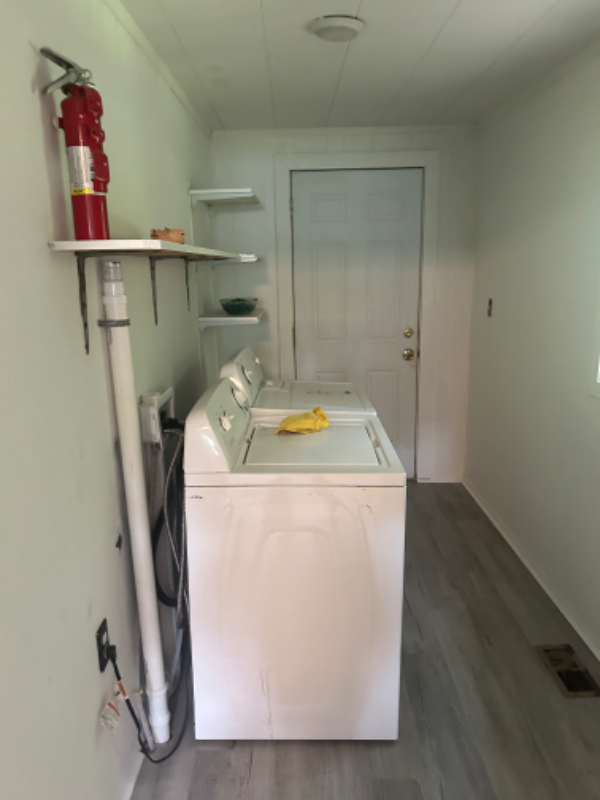 221 Wilkins Ave - Photo 7 of 8