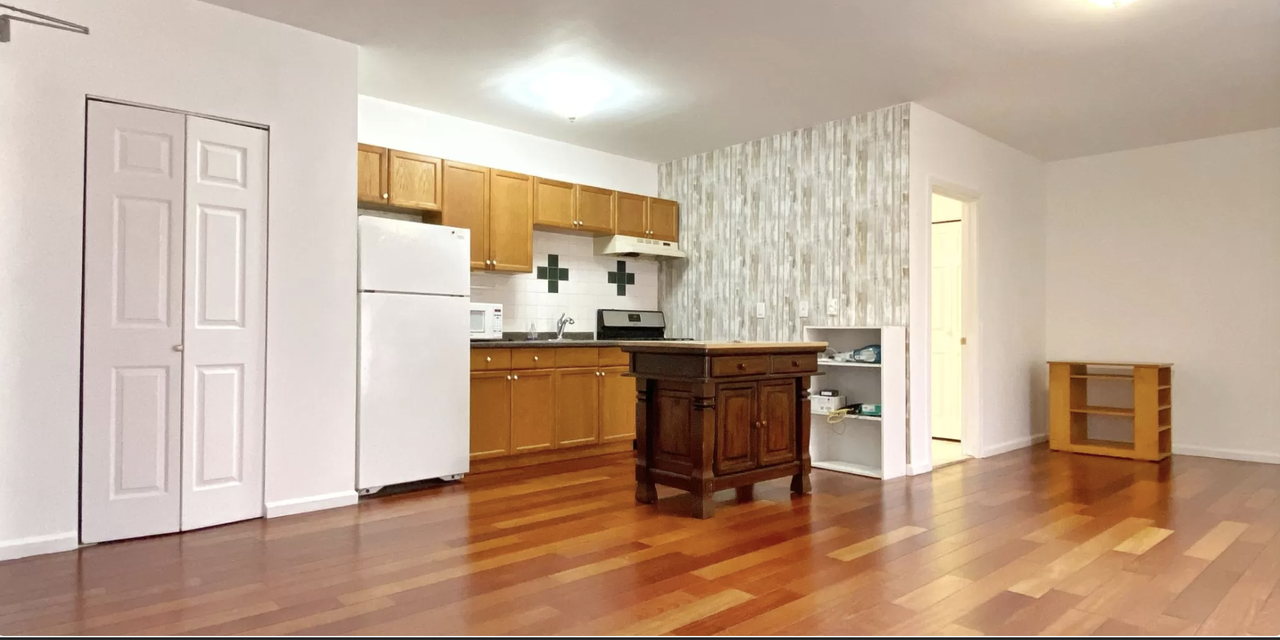 701 Chestnut St #4R - Photo 6 of 22