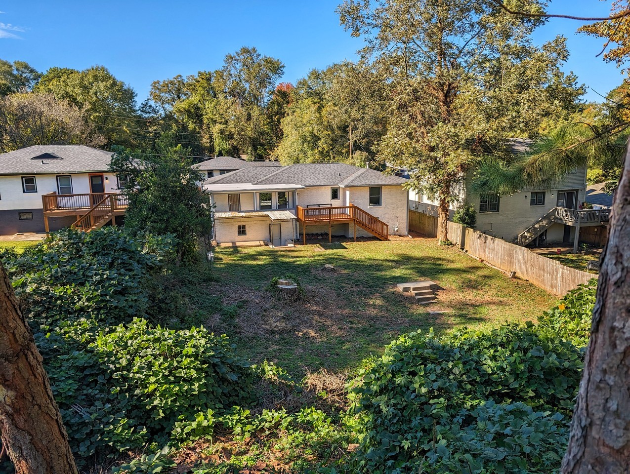 1260 Calhoun Ter Sw #NA - Photo 3 of 17