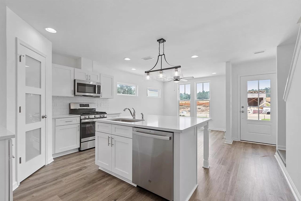 3667 Meadow Vista Ln #NA - Photo 3 of 25