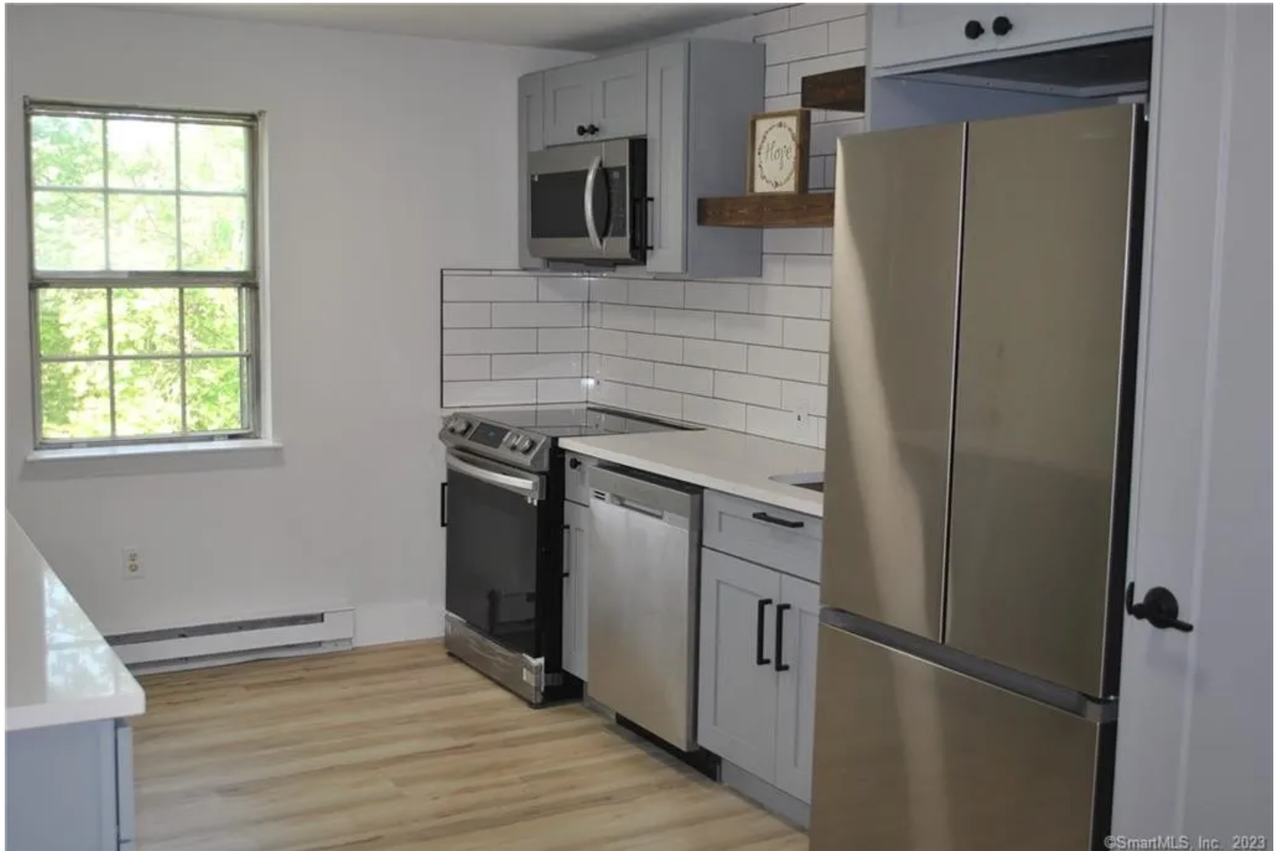 3 Canterbury Arms #3 - Photo 2 of 8