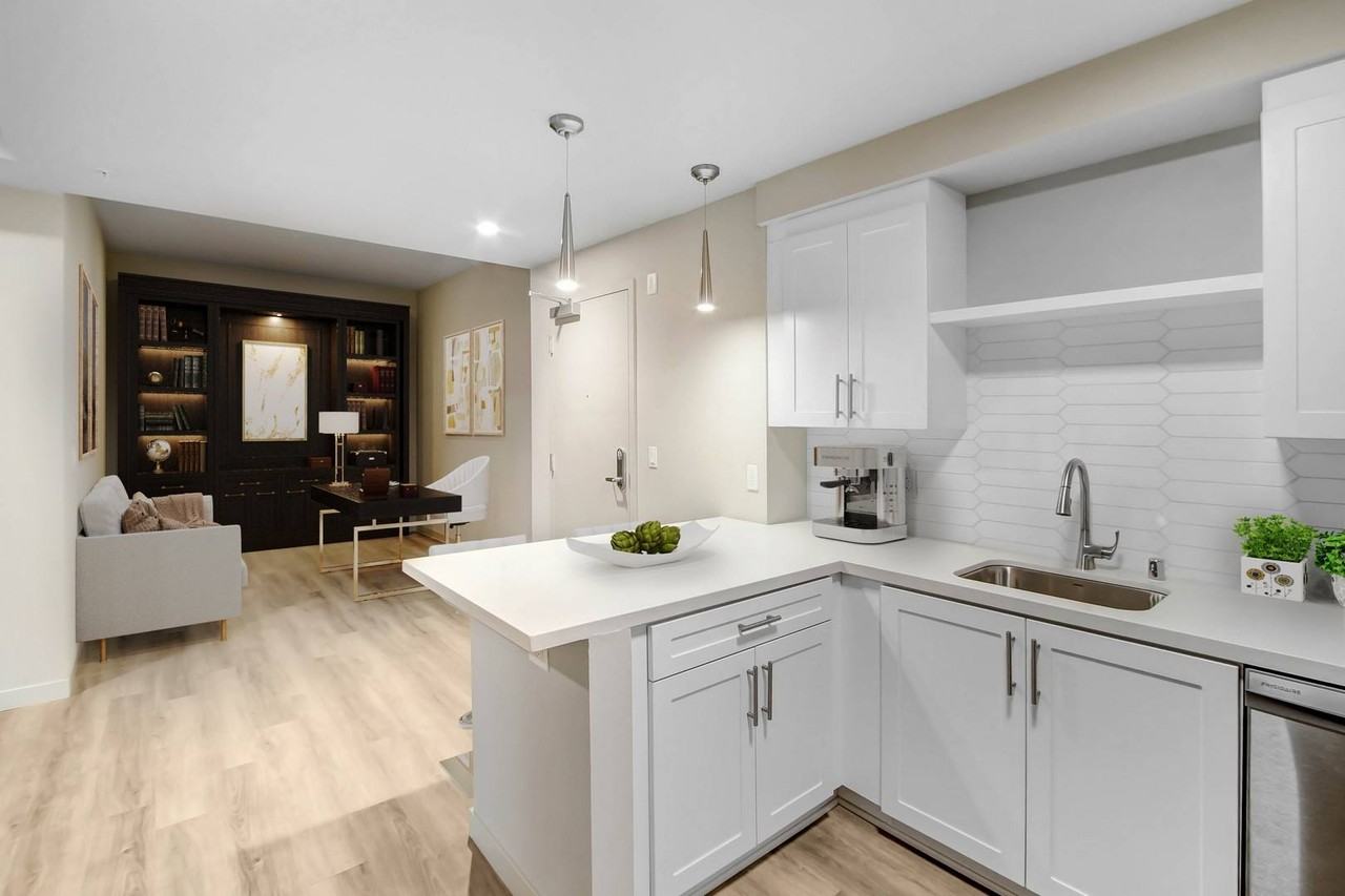 Zephyr Koreatown - Photo 2 of 49