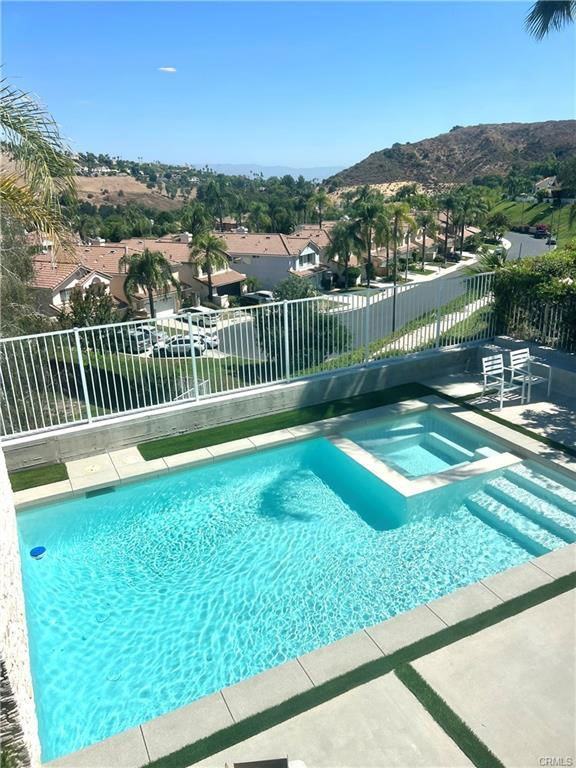 24725 Calle Serranona - Photo 2 of 8