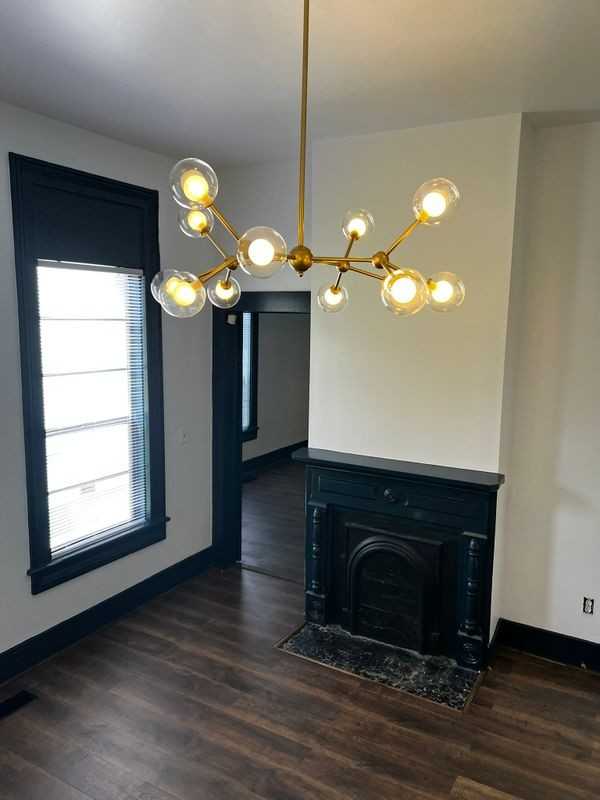 928 Kirkwood Ave - Photo 2 of 14