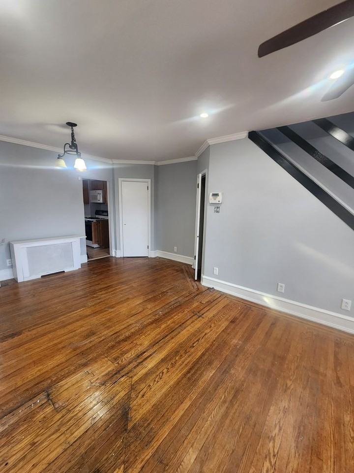 6723 N Lawrence St - Photo 5 of 37