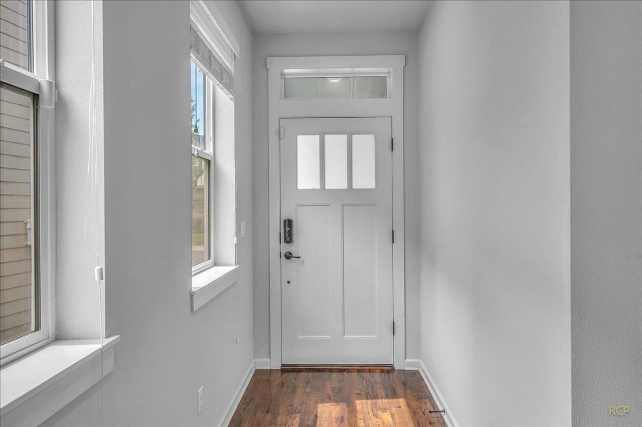 10070 Northwest Bartlett Loop - Photo 4 of 40