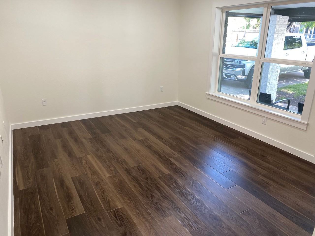 1909 Frazier Ave - Photo 6 of 14