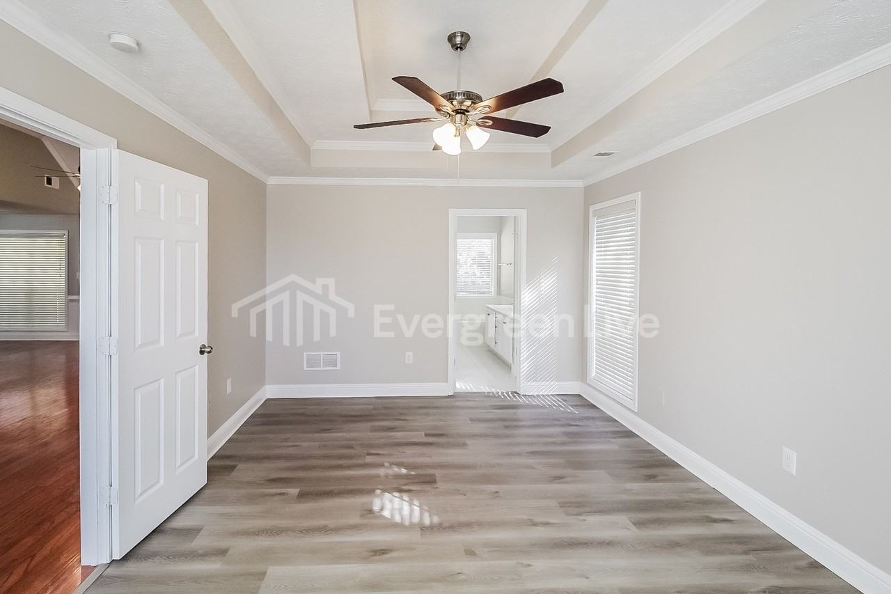 20 Wisteria Way - Photo 5 of 19