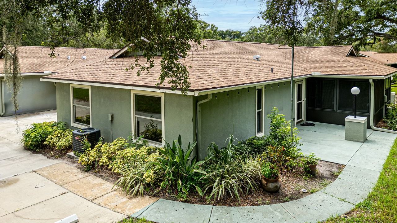 283 Hidden Brook Dr #NA - Photo 3 of 29