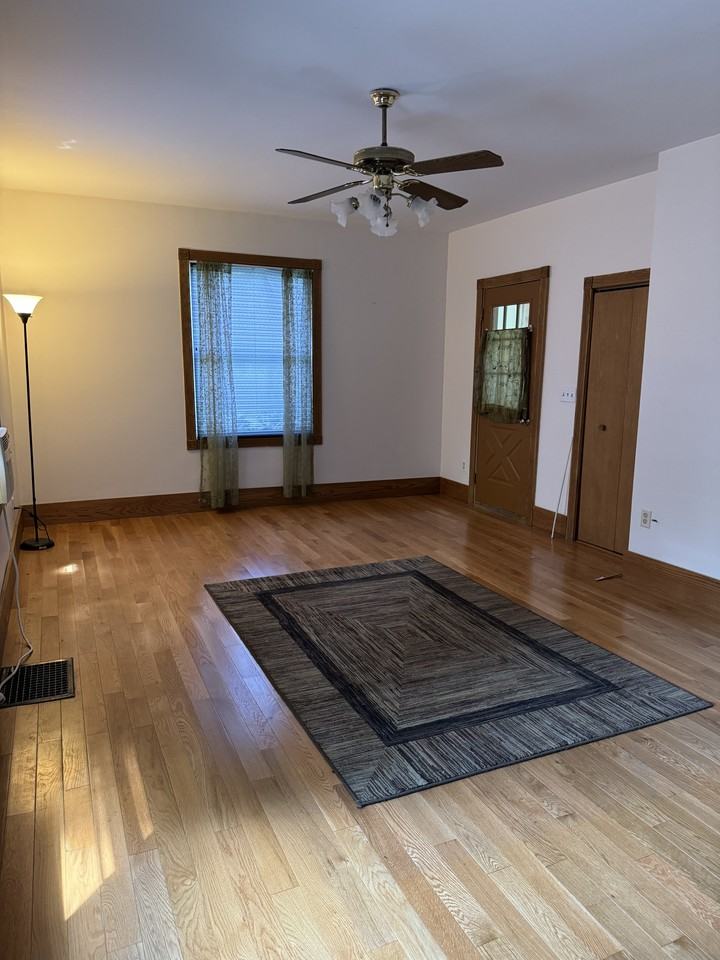 543 W Middle St #NA - Photo 2 of 18