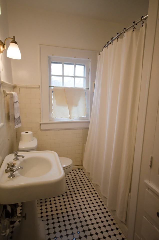 30 Casterton Ave #N - Photo 7 of 13