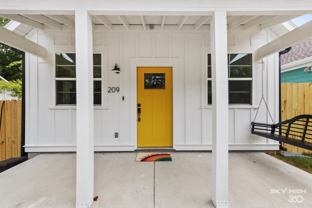 209 E 13th St #NA - Photo 1 of 1