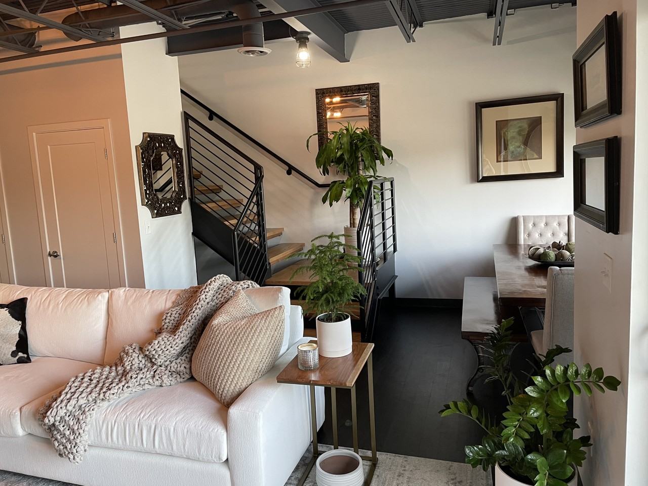 215 S Kansas St #202 - Photo 5 of 13