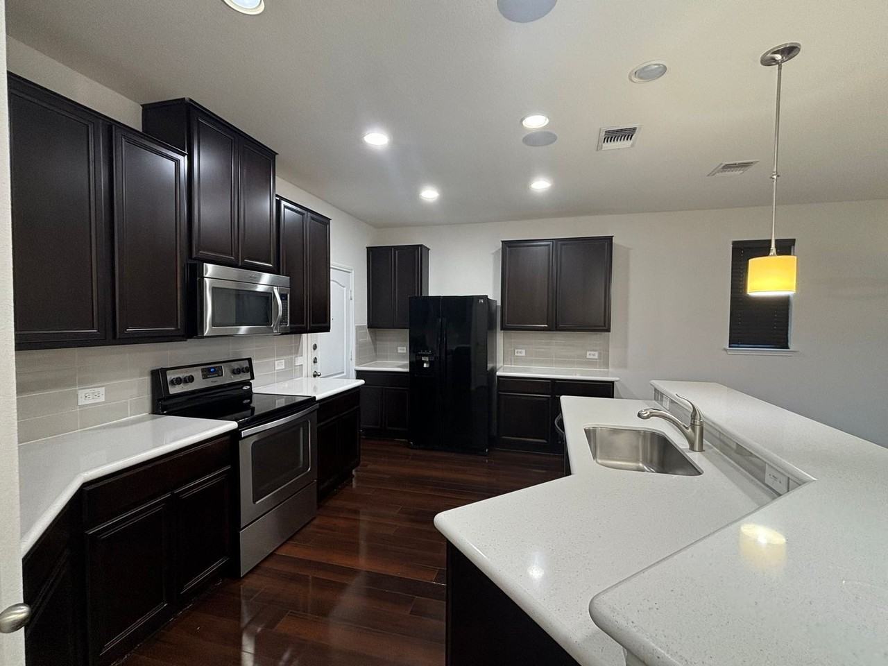 1012 Rio Azul Cv - Photo 7 of 27