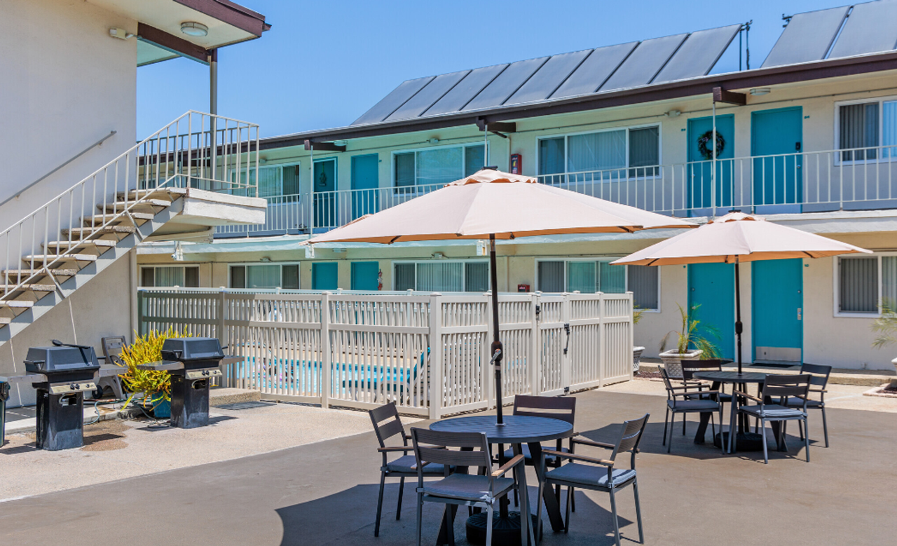 26100 Narbonne Avenue - Photo 5 of 25