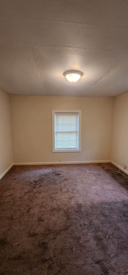 829 S Lake Dr - Photo 7 of 10