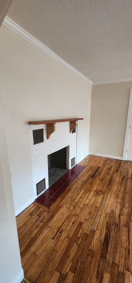 829 S Lake Dr - Photo 4 of 10
