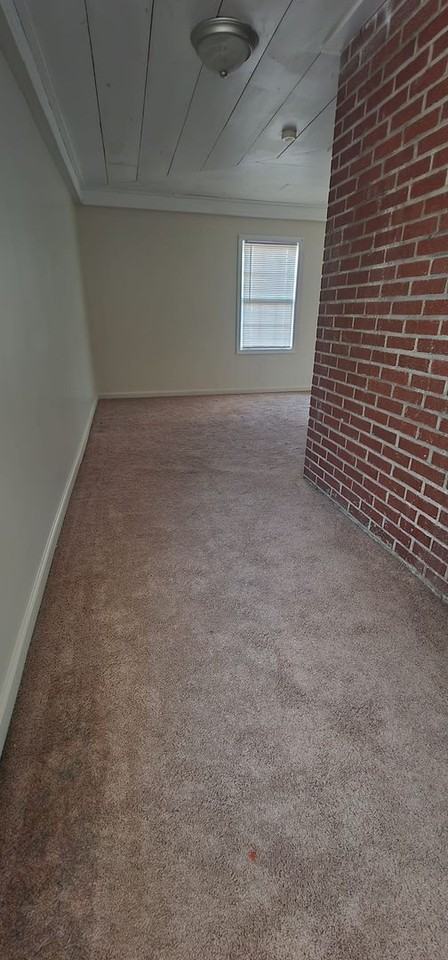 829 S Lake Dr - Photo 6 of 10