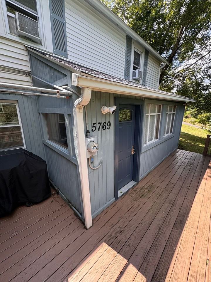 5769 Harrison Ave - Photo 4 of 25