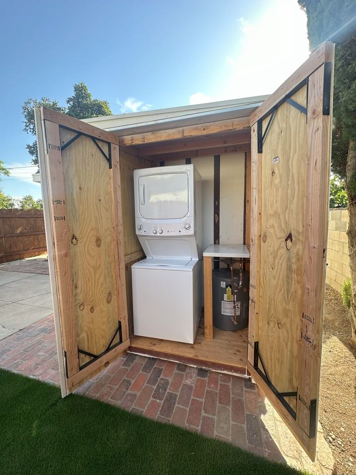 370 Alpine Avenue #B - Photo 6 of 13