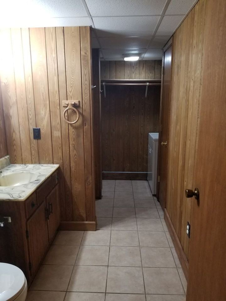 19160 Mill Rd - Photo 4 of 30