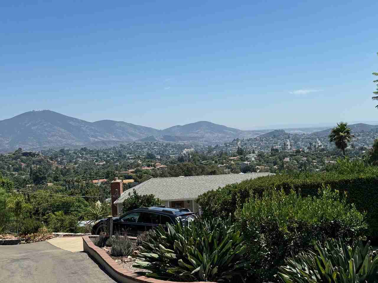 4884 Vista Arroyo - Photo 2 of 23