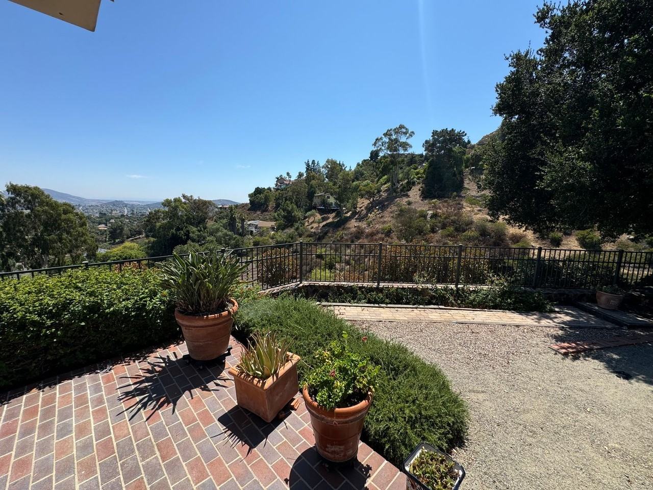 4884 Vista Arroyo - Photo 6 of 23