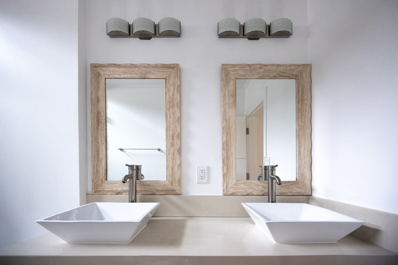 903 N Beverly Glen Blvd #NA - Photo 3 of 30