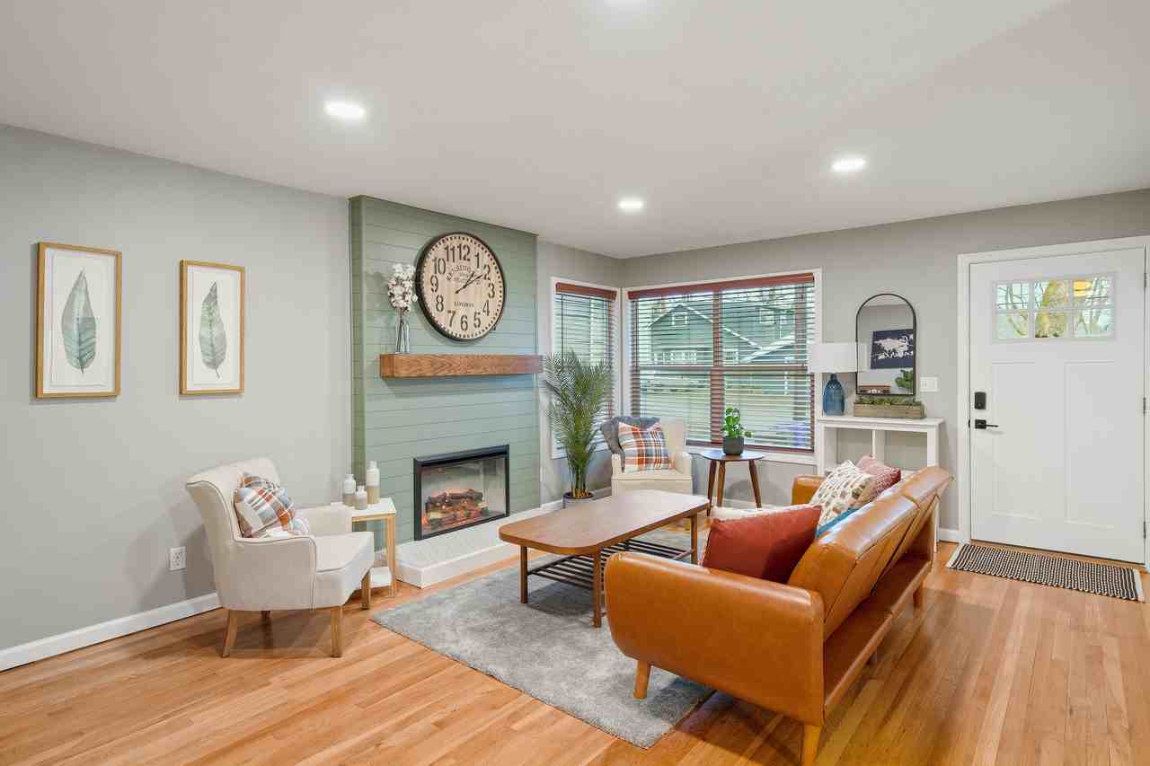 720 E Exeter St #NA - Photo 2 of 17