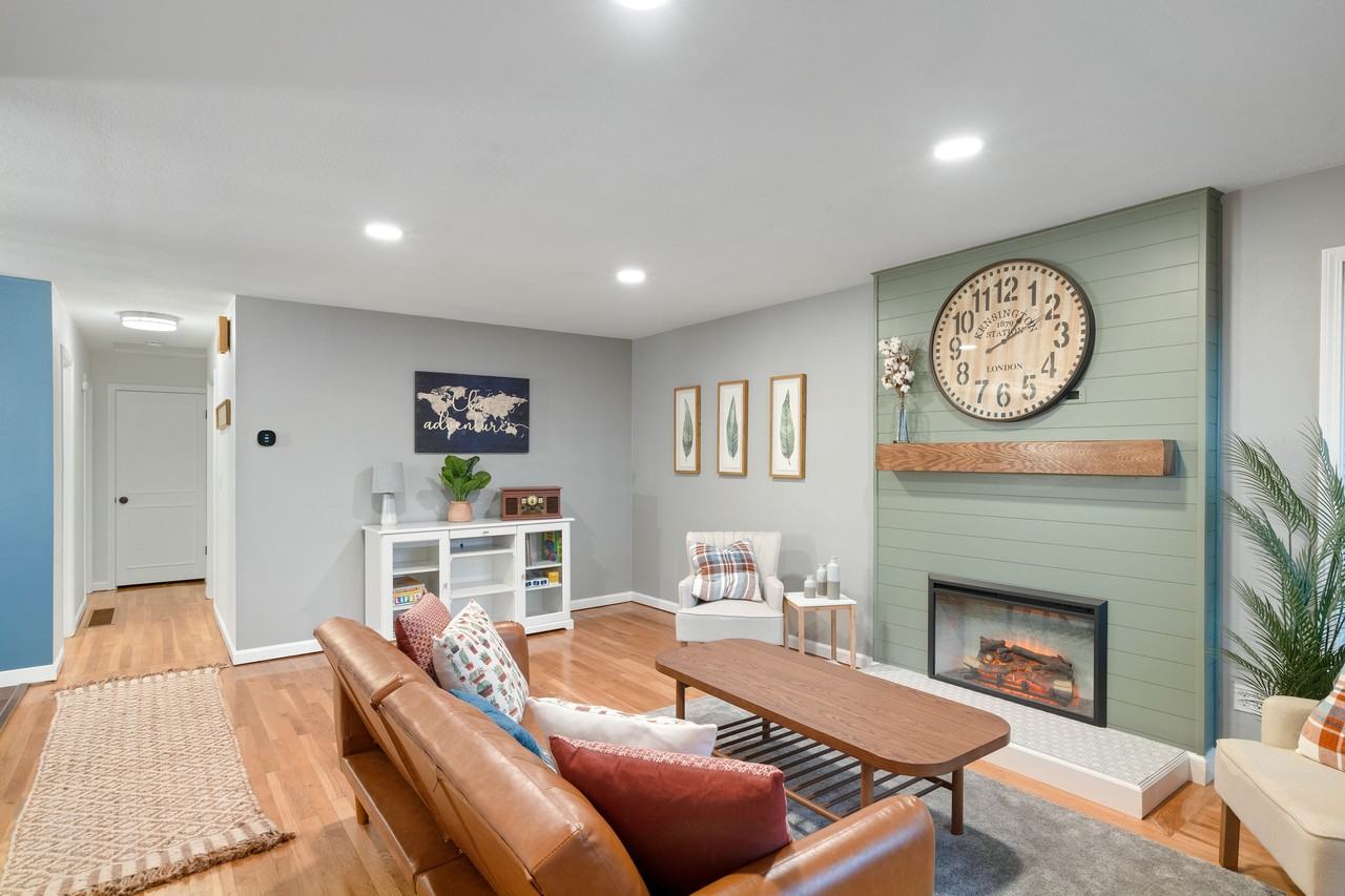 720 E Exeter St #NA - Photo 3 of 17