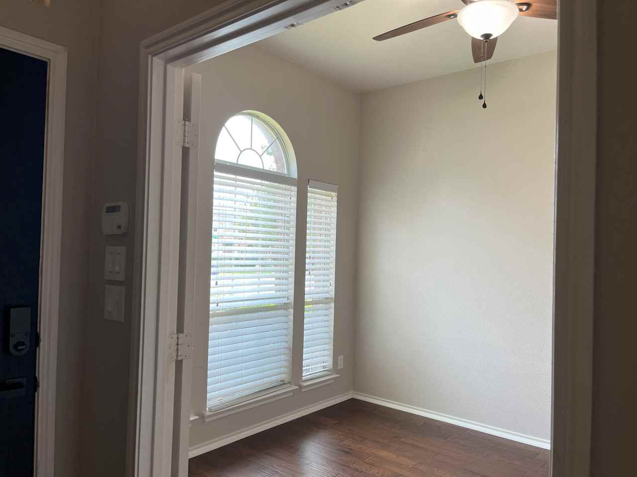 9424 Woodhurst Dr #NA - Photo 5 of 35