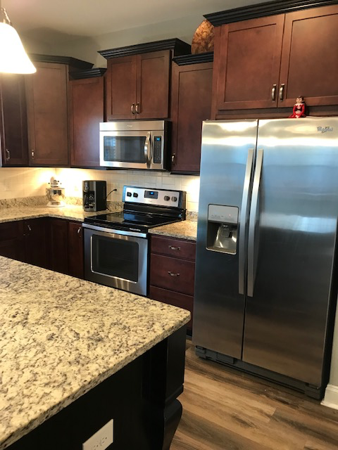 103 Abaco Dr - Photo 2 of 15