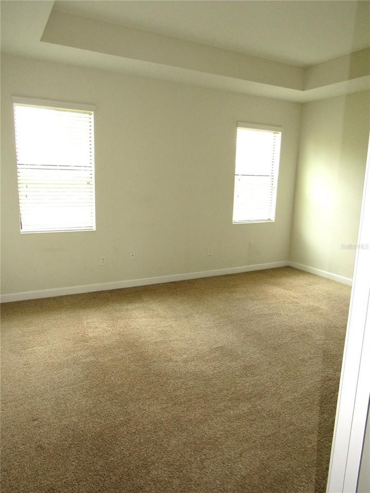 14019 Snowy Owl Ln - Photo 6 of 22