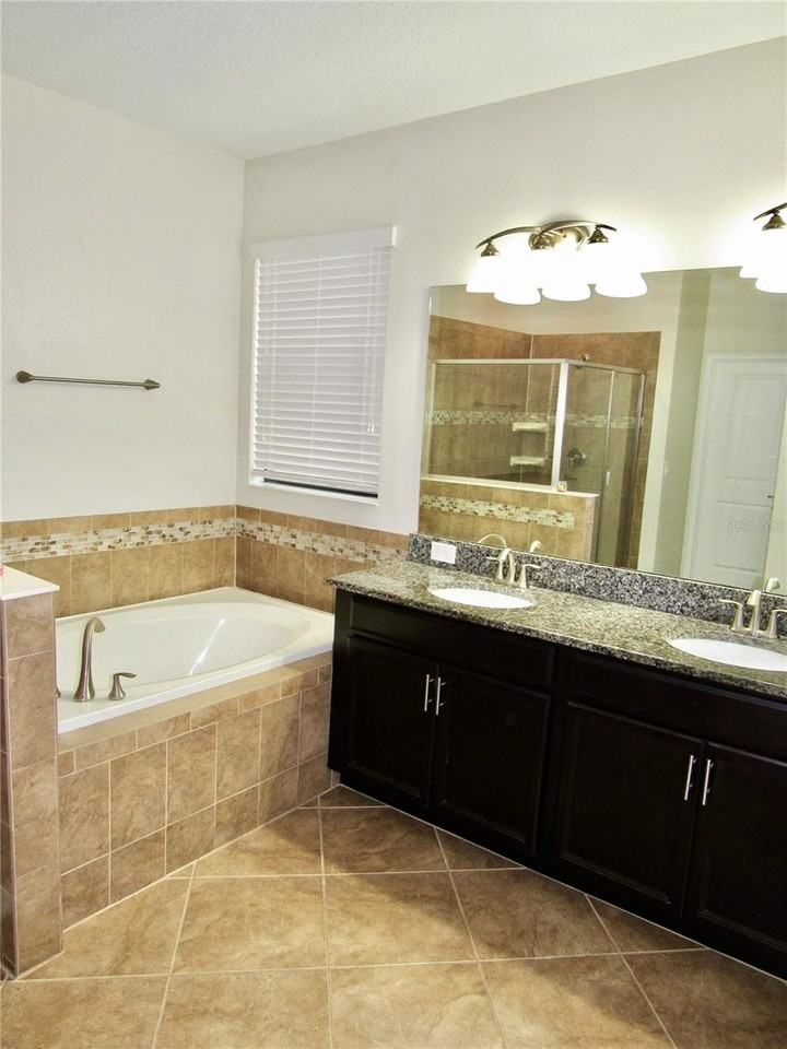 14019 Snowy Owl Ln - Photo 7 of 22