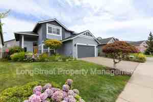 featured image of 8996 Se Bristol Park Dr