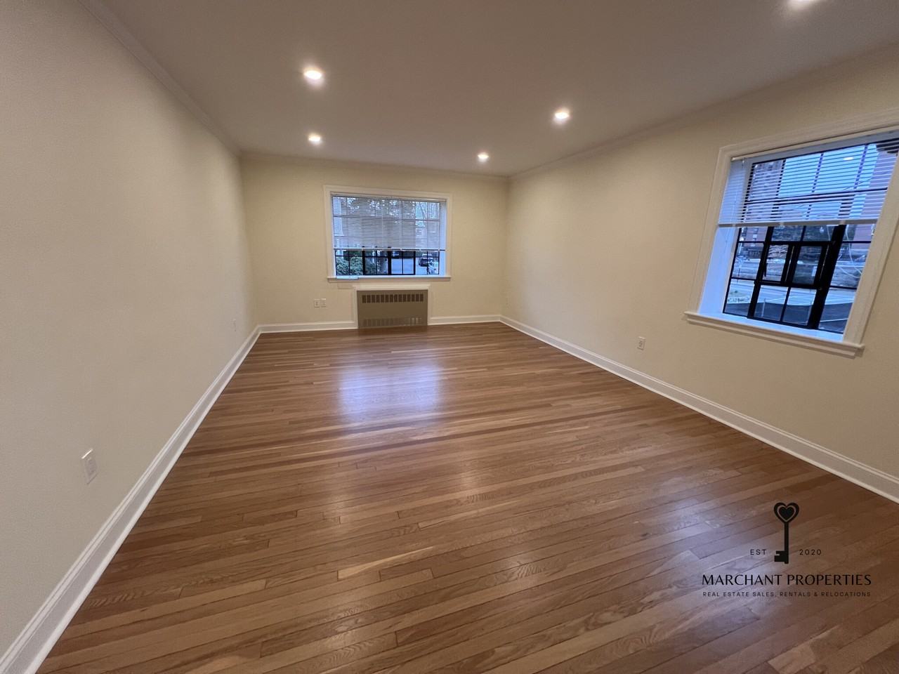 98 Sewall Ave #1 - Photo 7 of 31