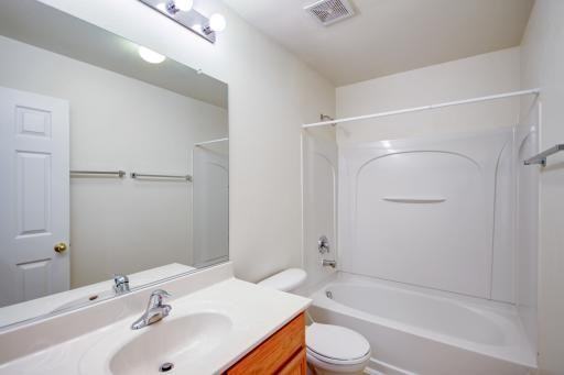 Thomason Park - Photo 4 of 6