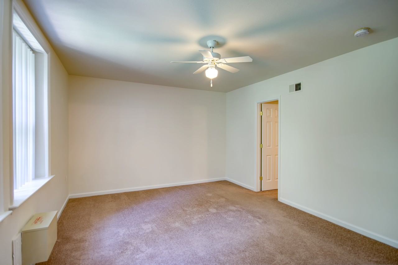 Thomason Park - Photo 6 of 6