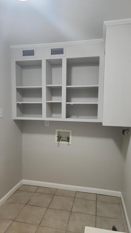 505 Farnell Ln - Photo 3 of 14