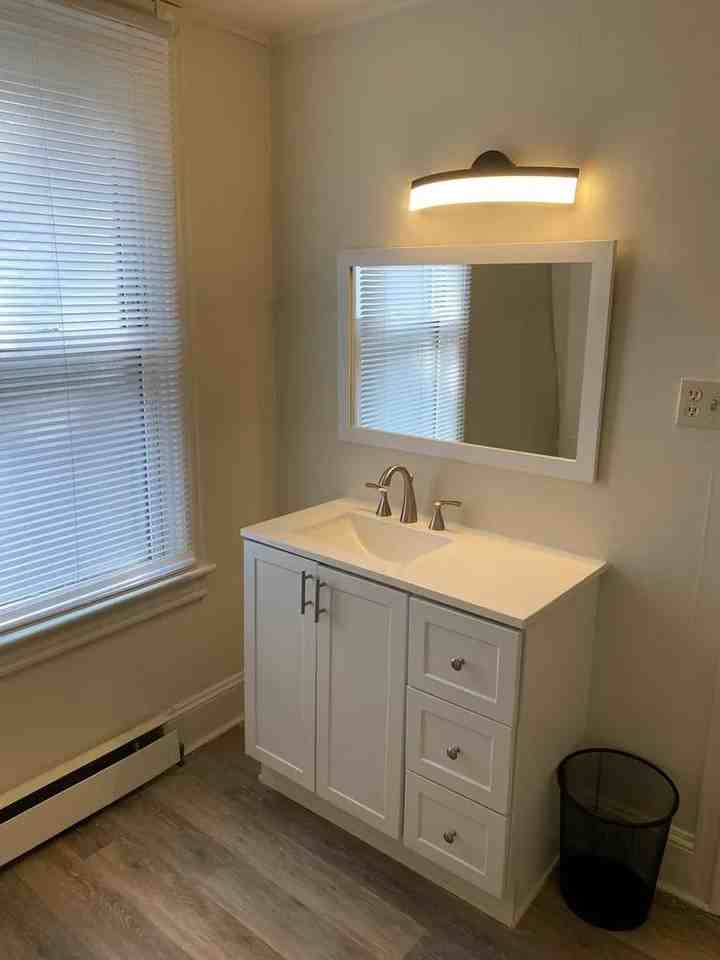 314 Laury St - Photo 6 of 11