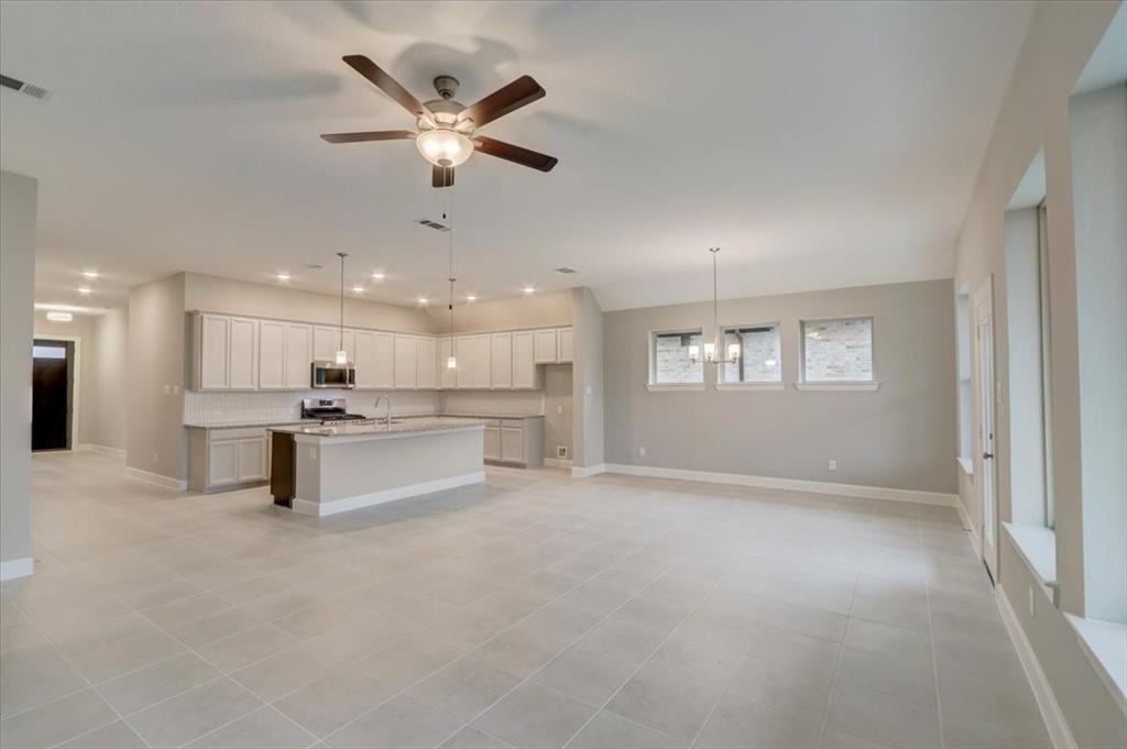 5831 Turquoise Hill Ln - Photo 3 of 16