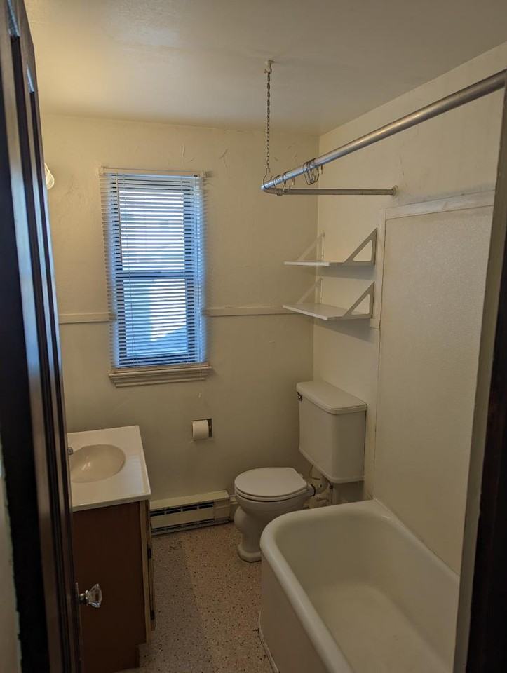 President Apartment - Photo 6 of 7