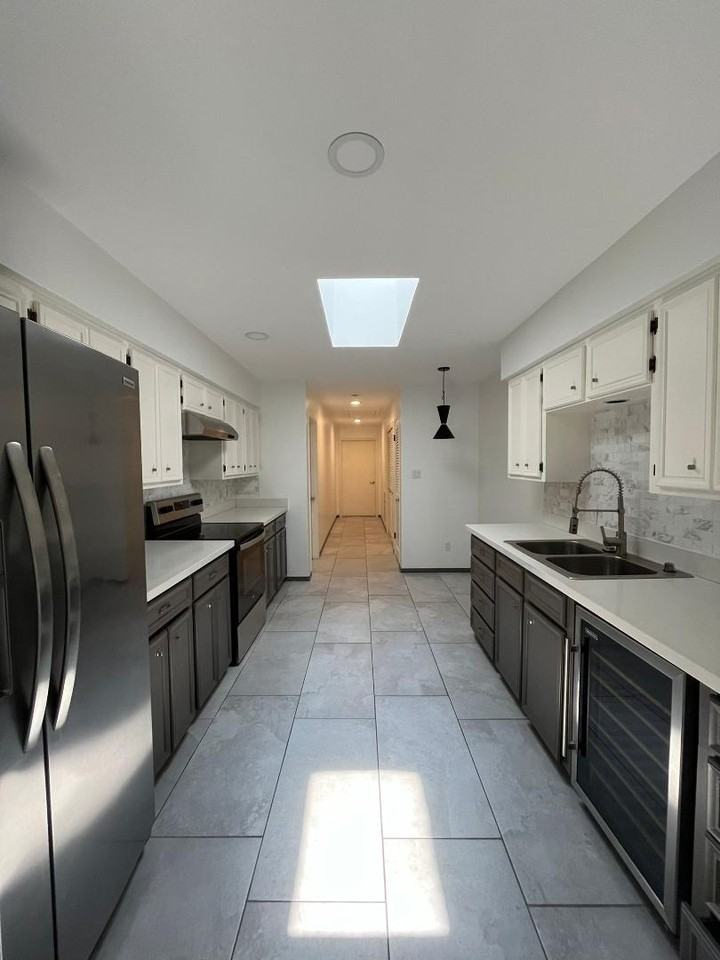 2115 3rd Street - Photo 3 of 21