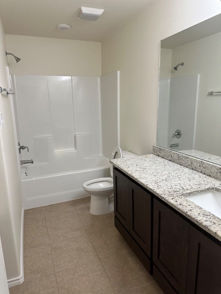 1834 Port Louisiana Dr - Photo 3 of 20