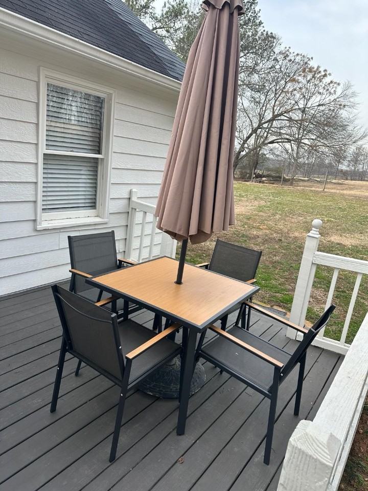 623 Warren Way - Photo 3 of 10