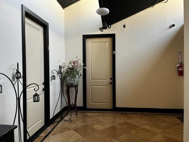 730 E 3rd St - Photo 4 of 28